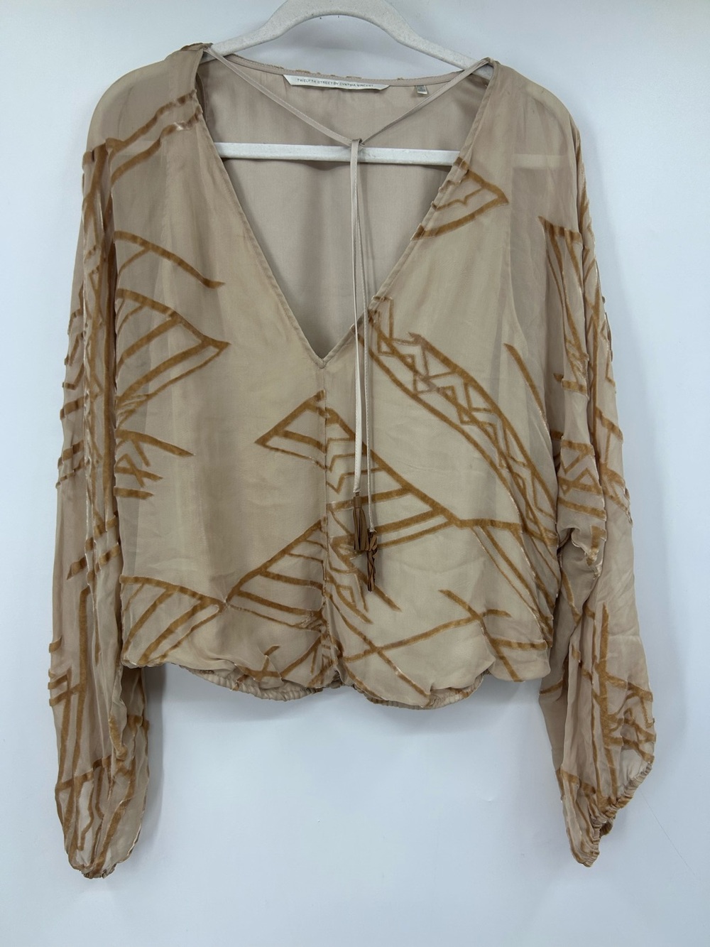 Twelfth Street Cynthia Vincent Silk Blouse Tan Cream Velvet Burnout Small